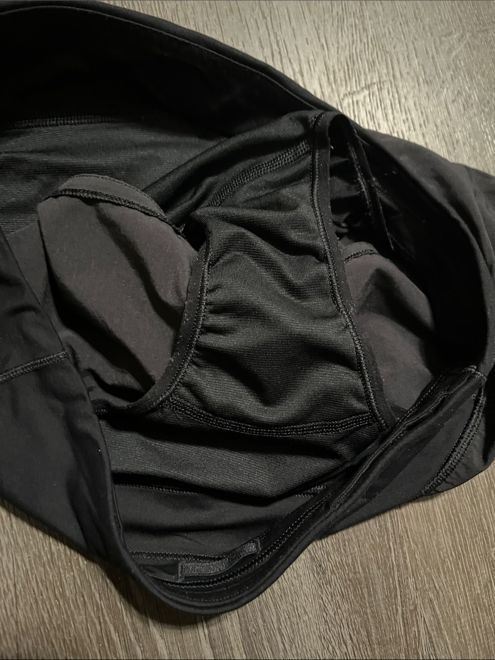 Lululemon Speed Up Short *2.5"
Black (First Release) Size 4 - Picture 4 of 7